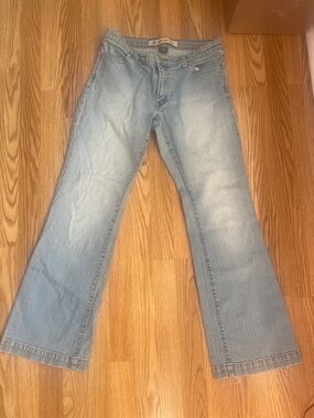 GAP Women’s  Sz 10 Long and Lean Lightwash  Jeans